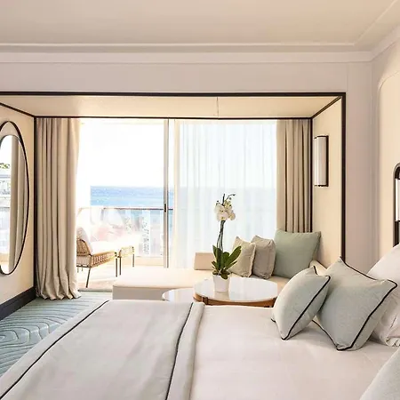 Mondrian 5* Канны