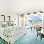 Mondrian Hotel