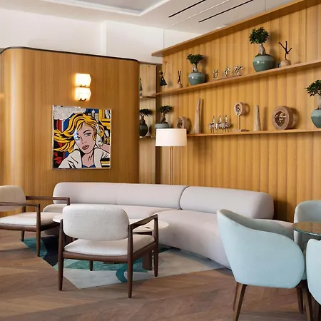 Mondrian 5* Cannes