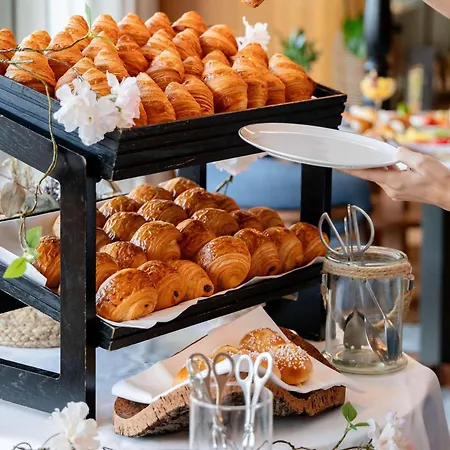 Hotel Mondrian Cannes
