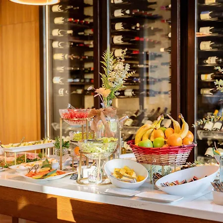 Hotel Mondrian 5*