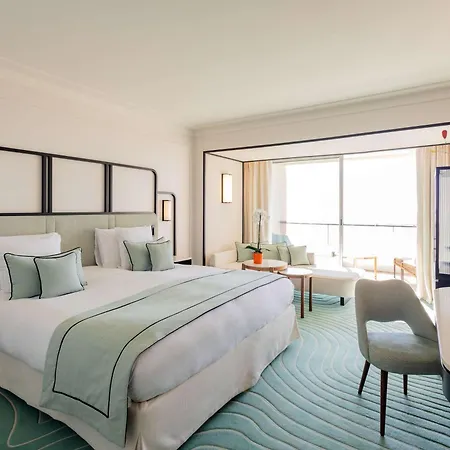 Mondrian 5* Cannes