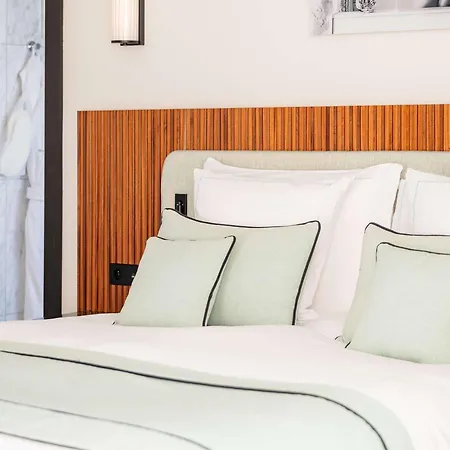 Mondrian Hotel