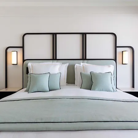 Hotel Mondrian