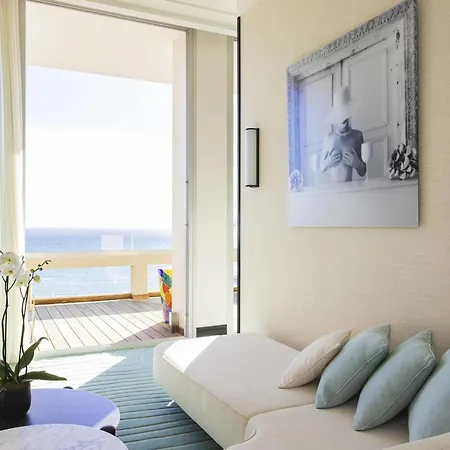 Hotel Mondrian