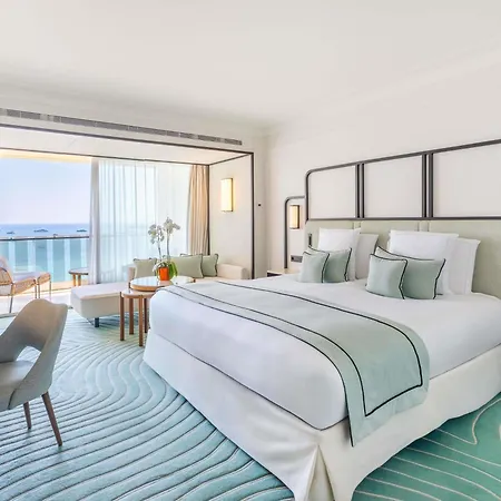 Mondrian 5* Cannes