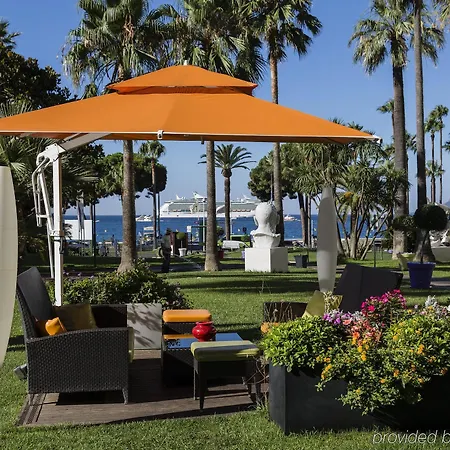 Mondrian 5* Cannes