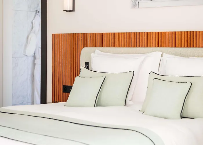 Mondrian 5* Cannes