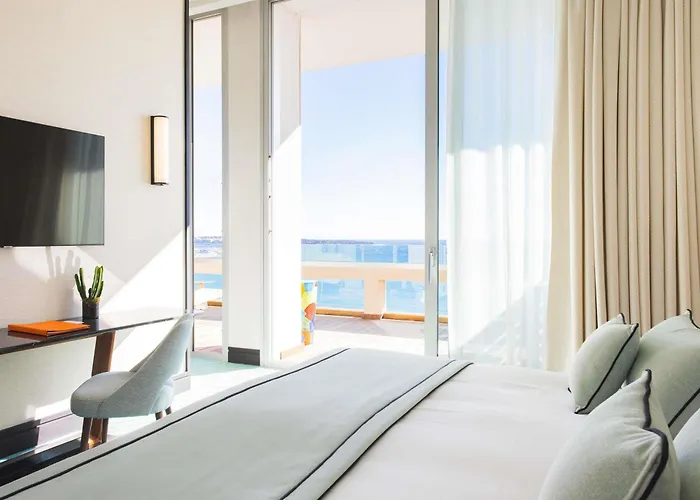 Mondrian 5* Cannes