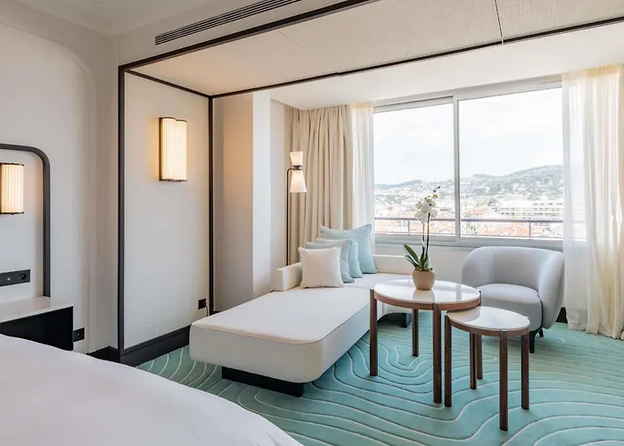 Mondrian 5* Cannes