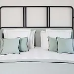 Mondrian Hotel 5*